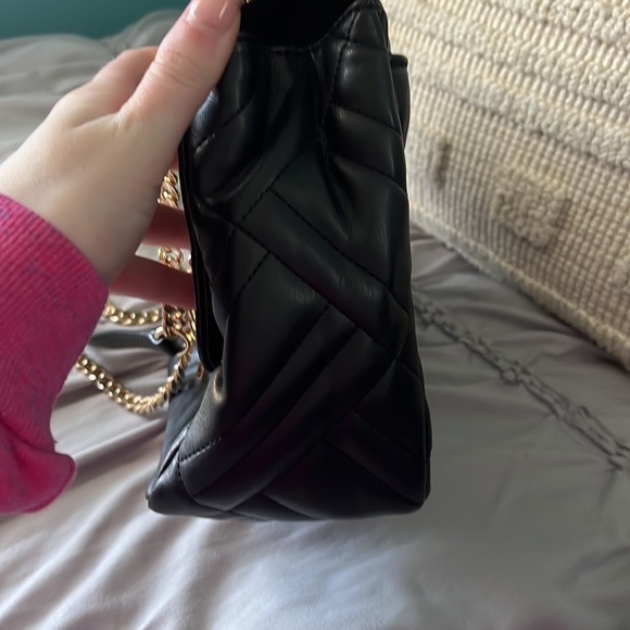 Michael Kors purse - Picture 8 of 11